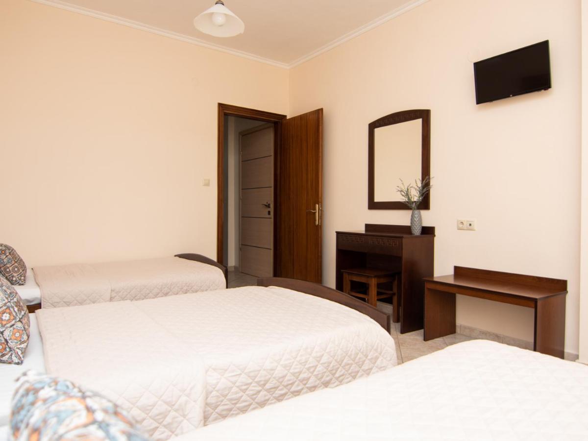 Achillion Lejlighedshotel Paralía Eksteriør billede