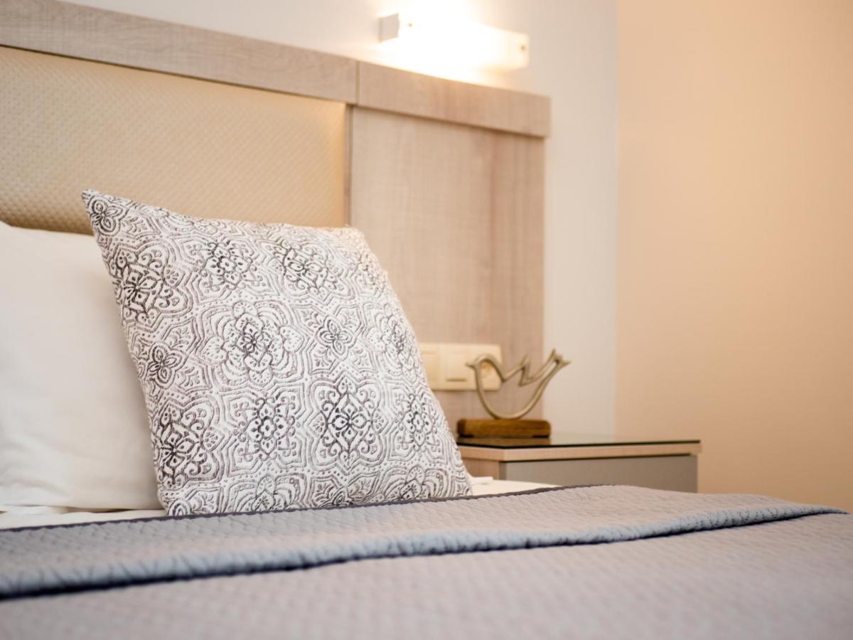 Achillion Lejlighedshotel Paralía Eksteriør billede
